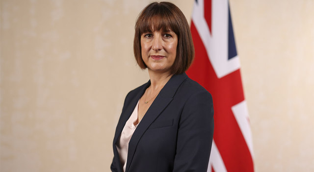 Rachel Reeves skips London Stock Exchange event amid fresh Trump tariff warning