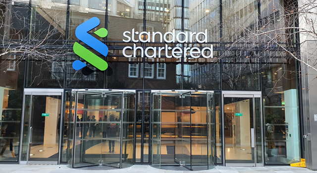 Standard Chartered Plans Thousands of Job Cuts as AI Investment Reshapes Operations (STAN)