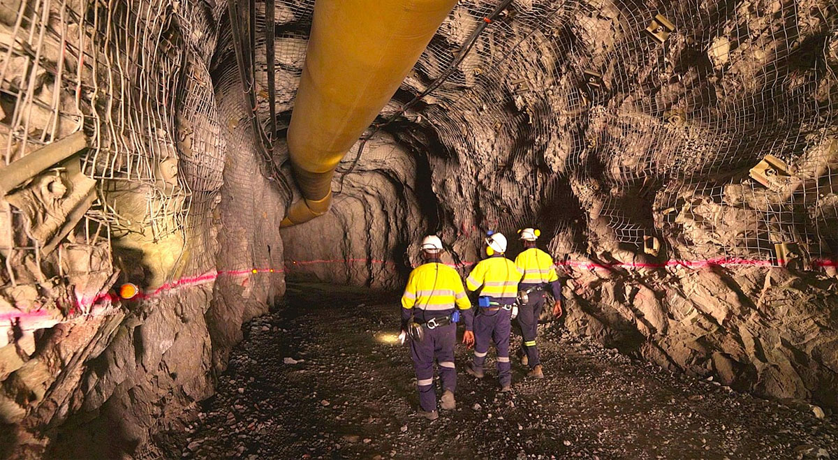 First Class Metals Agrees Innovative Funding Arrangement for Kerrs Gold Asset (FCM)