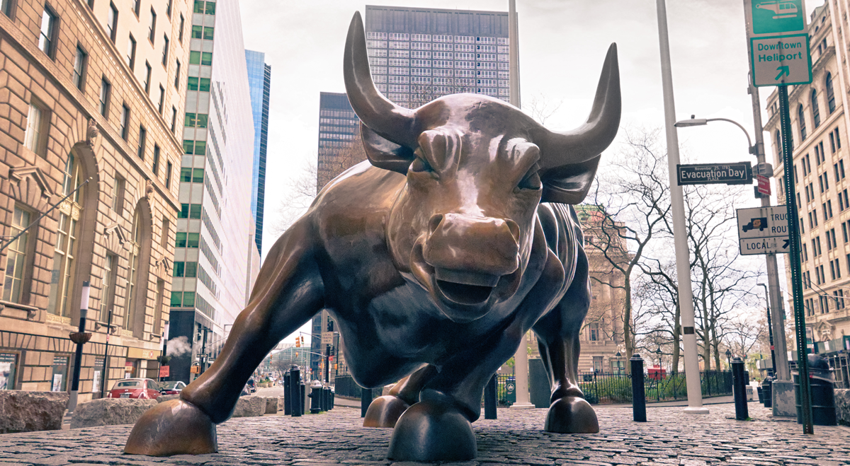 U.S. Futures Advance as Markets Watch Iran Developments and Key Economic Data: Dow Jones, S&P, Nasdaq, Wall Street