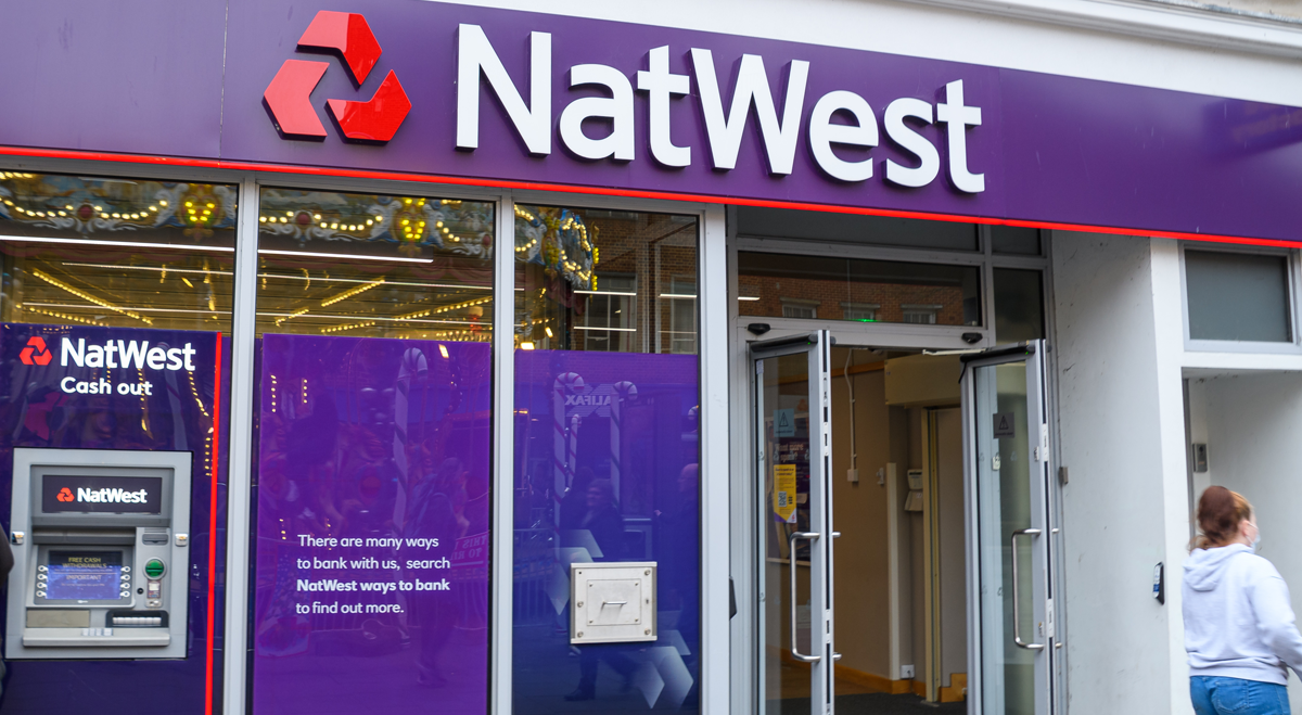NatWest completes £2.7bn Evelyn Partners acquisition to expand wealth management business (NWG)
