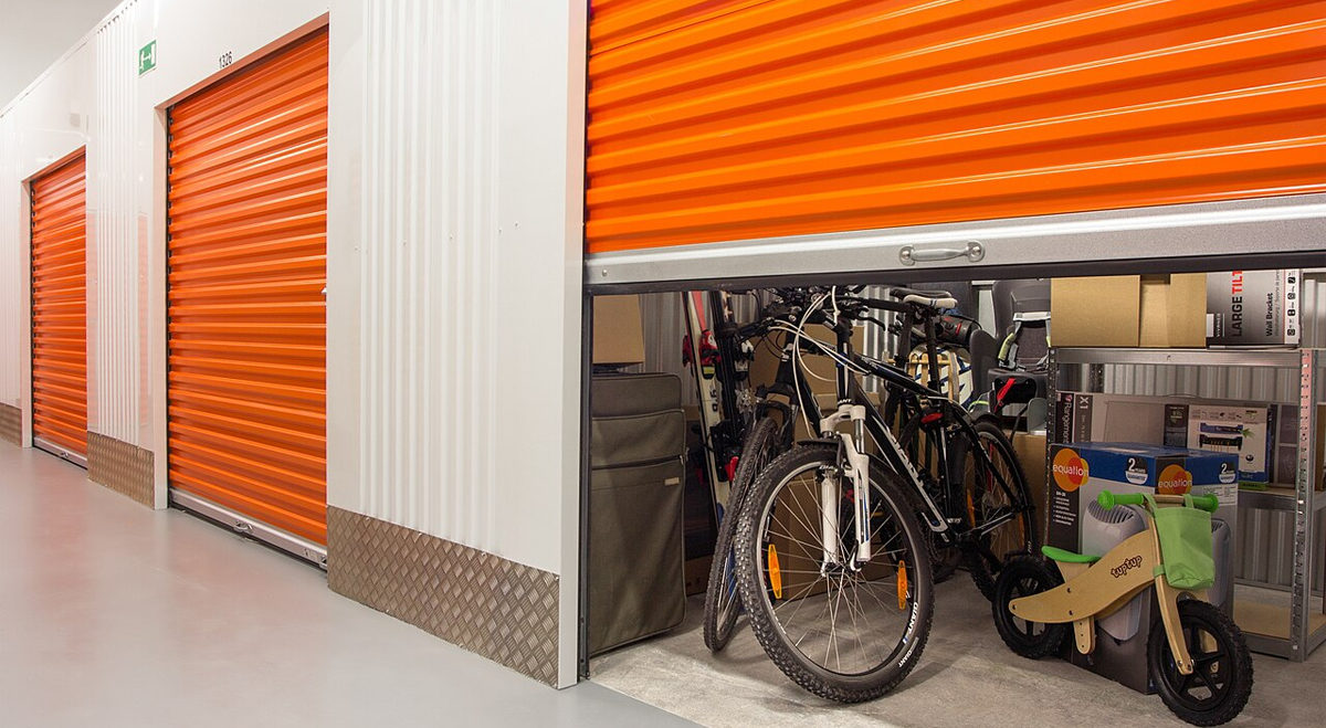 Self storage unit